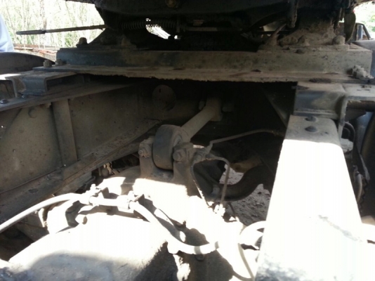 รถฮีโน่ 10 ล้อ  หัวลาก  320 แรงม้า. ปี 47  ( ขายเฉพาะแม่ . )   สนใจติดต่อ 081 - 6079515