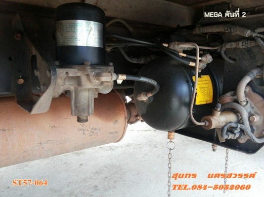 ขายด่วน รถบรรทุก 6 ล้อ HINO MEGA 150 แรงEURO-2 ตู้ 3 บาน รถห้างแท้ สภาพเดิมๆสวย พร้อมใช้สุดๆ ราคาสุดคุ้ม