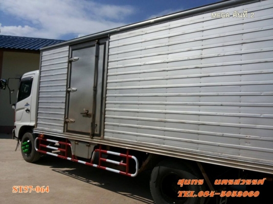 ขายด่วน รถบรรทุก 6 ล้อ HINO MEGA 150 แรงEURO-2 ตู้ 3 บาน รถห้างแท้ สภาพเดิมๆสวย พร้อมใช้สุดๆ ราคาสุดคุ้ม