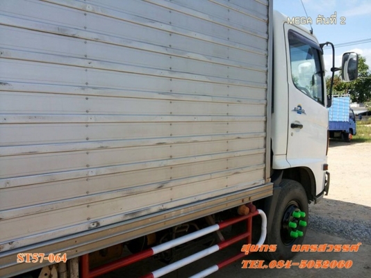ขายด่วน รถบรรทุก 6 ล้อ HINO MEGA 150 แรงEURO-2 ตู้ 3 บาน รถห้างแท้ สภาพเดิมๆสวย พร้อมใช้สุดๆ ราคาสุดคุ้ม
