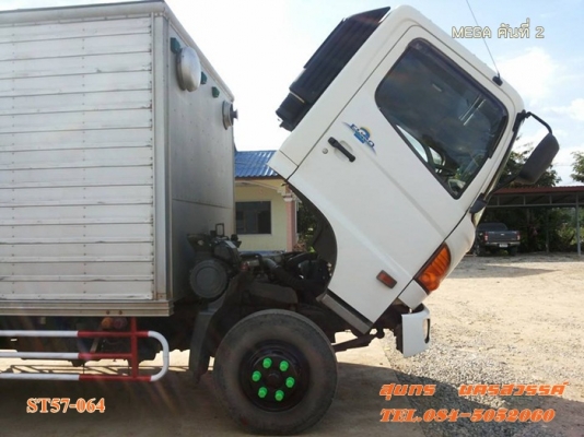 ขายด่วน รถบรรทุก 6 ล้อ HINO MEGA 150 แรงEURO-2 ตู้ 3 บาน รถห้างแท้ สภาพเดิมๆสวย พร้อมใช้สุดๆ ราคาสุดคุ้ม