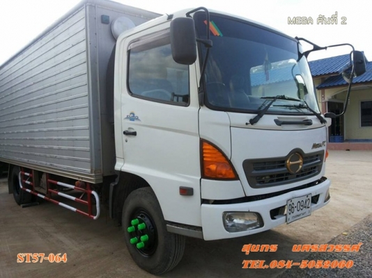 ขายด่วน รถบรรทุก 6 ล้อ HINO MEGA 150 แรงEURO-2 ตู้ 3 บาน รถห้างแท้ สภาพเดิมๆสวย พร้อมใช้สุดๆ ราคาสุดคุ้ม