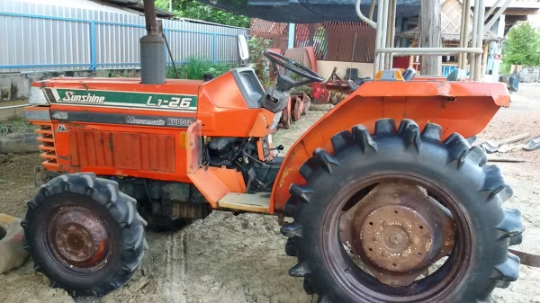 ปัญญาแทรคเตอร์มาแล้ว...จัดมาให้ครับ คูโบต้า L1-26 พร้อมผาน6 จัดส่ง อ.แม่วงค์ จ.นครสวรรค์