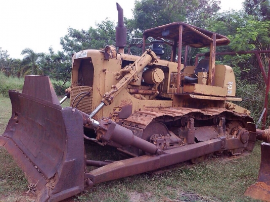 ขายรถแทรคเตอร์ D7F เดิมตามรุ่น รถพร้อมใช้งาน เอกสารอินวอยซ์