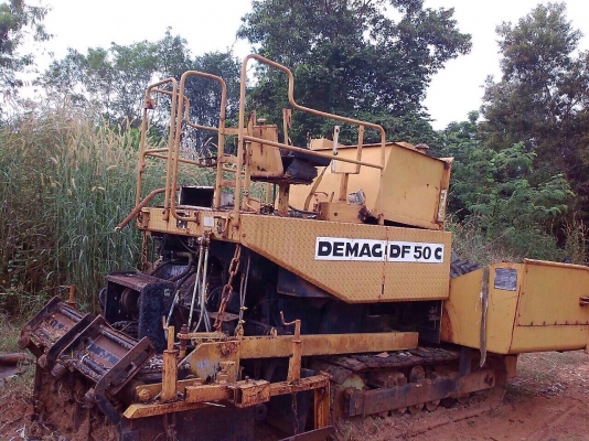 ขายรถปูยางมะตอย DEMAGPC50C เดิมๆ ตามรุ่น พร้อมใช้งาน