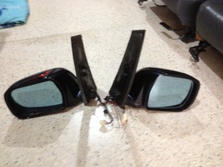 กระจกมองข้าง ESTIMA ตัวมีไฟเลียวLEDของเก่าญีปุ่นสภาพสวย