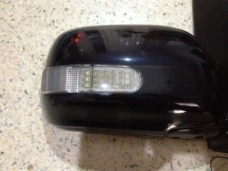 กระจกมองข้าง ESTIMA ตัวมีไฟเลียวLEDของเก่าญีปุ่นสภาพสวย