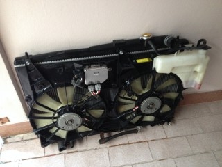 หม้อน้ำมีพัดลม ESTIMA ของเก่าญี่ปุ่นสภาพสวย