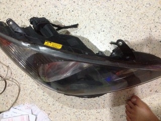 ไฟหน้า ESTIMA โคมดำเป็นไฟซีน่อนแท้โรงงานเก่าญี่ปุ่นสภาพดี