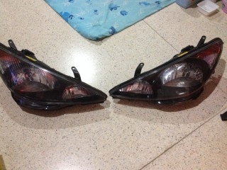 ไฟหน้า ESTIMA โคมดำเป็นไฟซีน่อนแท้โรงงานเก่าญี่ปุ่นสภาพดี