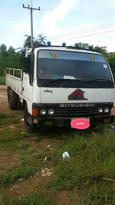 มิตซูบิชิแคนเตอร์