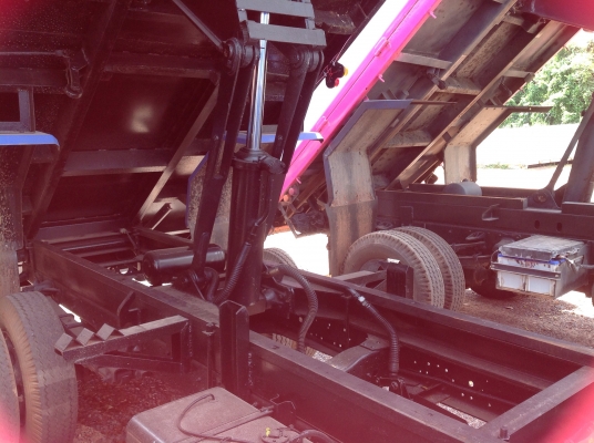 ขายรถบรรทุกหกล้อดัมพ์ ISUZU NPR66LX5T เครื่อง 4hf1-120 แรง เดิมๆตามรุ่น ทะเบียนพร้อม