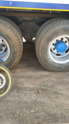 อีซูซุ2 เพลาไม่ดั้ม