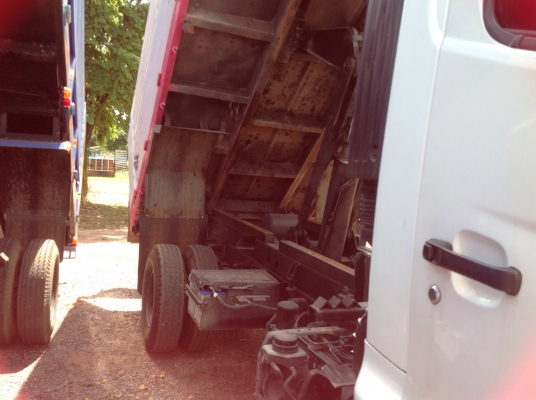 ขายรถบรรทุกหกล้อดัมพ์ HINO 500 FC9JELA เครื่อง JO5E-175 แรง ปี 54 ขายรถบรรทุกหกล้อดัมพ์ HINO 500 FC9JELA เครื่อง JO5E-175 แรง ปี 54