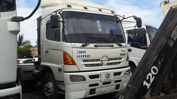รถสิบล้อหัวลาก Hino 260 แรงม้าติดตั้งก๊าซ ปี48