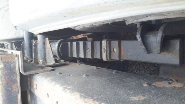 รถสิบล้อหัวลาก Hino 260 แรงม้าติดตั้งก๊าซ ปี48