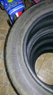 205/55/16 Dunlop ปลายปี 12 เกือบ 13 แล้ว สัปดาห์ที่ 48 สภาพสวย ดอกลึก ทุกล้อ