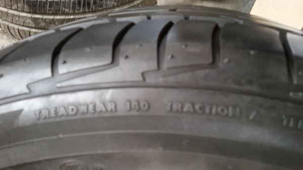 ขายยาง245 45 17คู่ละ2500