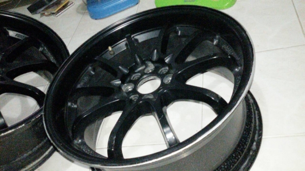 เศษล้อ 17   สองคู่ 4 รู 5 รู