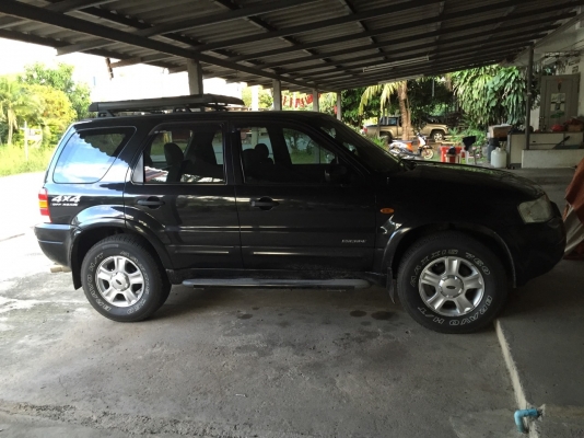 หลุดจำนำ  ford escape ปี 03-07 กระจกไฟฟ้าทั้งคัน ซันลูป 6 ที่นั่ง ติดแก็สแล้ว
