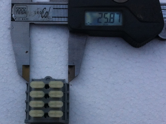 เทอร์มินัลบล็อก แผงต่อสายไฟ Terminal Block แบบกดเพื่อเสียบสายไฟแบบ 4 ช่อง มีที่ยึดด้านข้าง