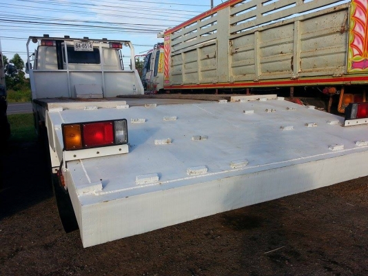 ขายเทรลเลอร์NISSAN UD CW30M เครื่อง225แรง 2เพลาหางใหญ่ขึ้นแบคโครุ่น320หรือ200ได้ พ.เพาเวอร์ เบรกทิฟฟี่ เครื่องดี แคชซีสวย ภายในสวย สภาพพร้อมใช้งาน เอกสารพร้อมโอน สนใจโทร090-8588220คุณนะ หรือ www.truck.in.th/498 ID:narong498  FB:ณรงค์ซื้อขายรถมือสอง(เว็บไซ