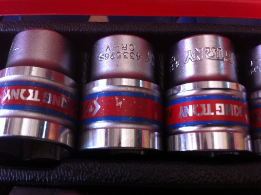 ประแจ บล็อก KING TONY แท้ชุดใหญ่สภาพเหมือนใหม่ ครบชุด