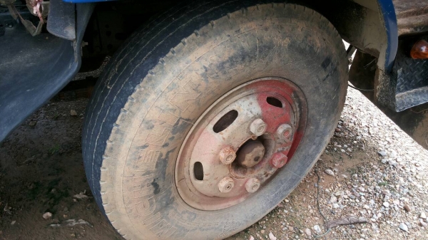 ขายรถบรรทุก 6 ล้อดัมพ์ TOYOTA BU91 เครื่อง 6BB1 145 แรงม้าปี 2537 ราคา 200000