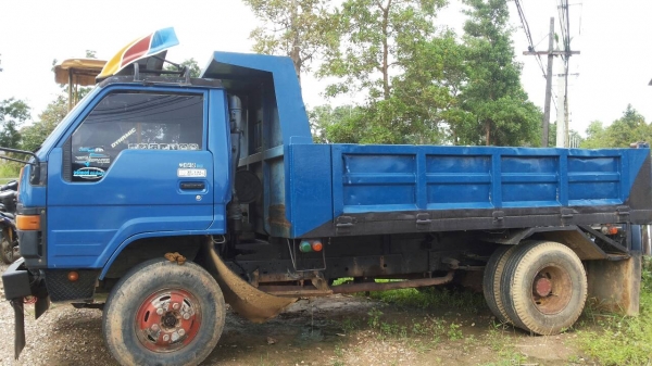 ขายรถบรรทุก 6 ล้อดัมพ์ TOYOTA BU91 เครื่อง 6BB1 145 แรงม้าปี 2537 ราคา 200000
