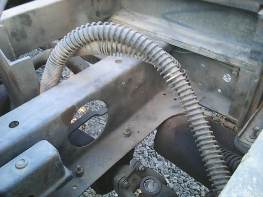 ขายหกล้อดั้มพ์ อีซูสุNPR115 HP สภาพสวยพร้อมใช้ ขายหกล้อดั้มพ์ อีซูสุNPR115 HP สภาพสวยพร้อมใช้