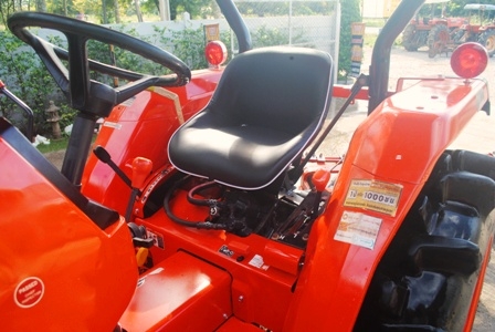 ขายรถไถ Kubota L 3408 (4WD) พร้อมมีดดันหน้าและผานพรวน สภาพพร้อมใช้งานครับ ขายรถไถ Kubota L 3408 (4WD) พร้อมมีดดันหน้าและผานพรวน สภาพพร้อมใช้งานครับ