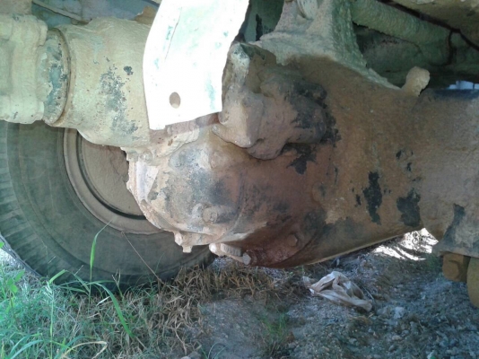 ขายรถโม่ปูนพร้อมใช้ 10 ล้อ 2 เพลา เครื่อง 260 แรงม้า คัสซีสวย เบรคทิฟฟี่ เพาวเวอร์ ทะเบียนพร้อมโอนครับ