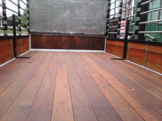 หกล้อ อีซูซุ NPR 150แรง สภาพเยี่ยม วิ่งแค่ 2xxxxกม.ทะเบียนพร้อมโอน