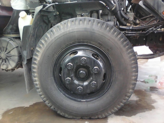 หกล้อ อีซูซุ NPR 150แรง สภาพเยี่ยม วิ่งแค่ 2xxxxกม.ทะเบียนพร้อมโอน