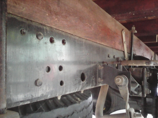 หกล้อ อีซูซุ NPR 150แรง สภาพเยี่ยม วิ่งแค่ 2xxxxกม.ทะเบียนพร้อมโอน