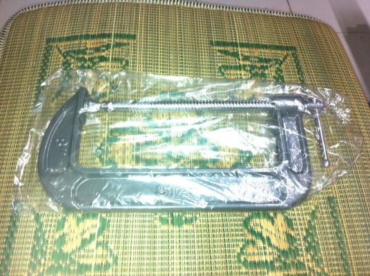 ซี แคลมป์ STAR ช่วยจับยึดชิ้นงานขนาด 5 นิ้ว - 8 นิ้ว แกนเกลี่ยวใหญ่แข็งแรง