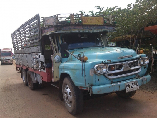 สิบล้อ หัวยาว1เพลา เครือง EH700 พ.เพาเวอร์ สภาพพร้อมใช้ ทะเบียนเอกสารพร้อม