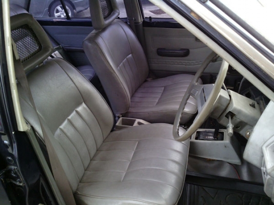 B11 FFเปลี่ยนเครื่องใหม่ เกียร์Autoแอร์เย็นแม็คพร้อมโอน