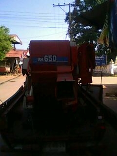 รถนวดข้าวเดินตาม KUBOTA RH650 รถนวดข้าวเดินตาม KUBOTA RH650