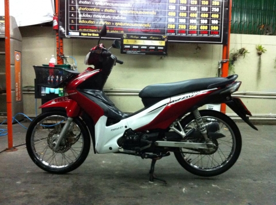ขออนุญาติขาย HONDA WAVE 110-i ขาวมุกแดง โอนให้ฟรีครับ