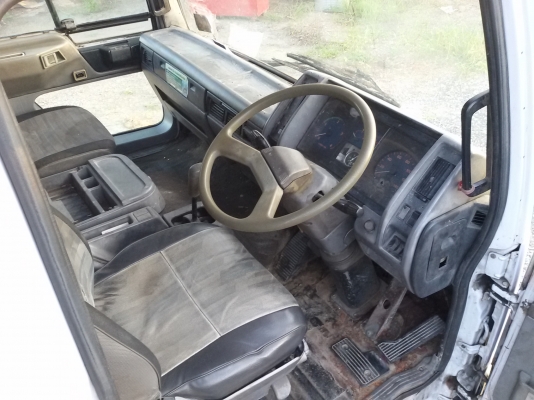 ขายรถ HINO FF177 เครื่อง HO7C 185 แรงม้า เบรคทิฟฟี่ พวงมาลัยเพาเวอร์