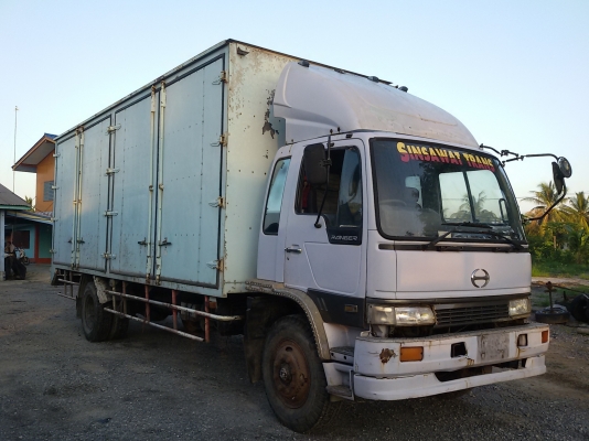 ขายรถ HINO FF177 เครื่อง HO7C 185 แรงม้า เบรคทิฟฟี่ พวงมาลัยเพาเวอร์