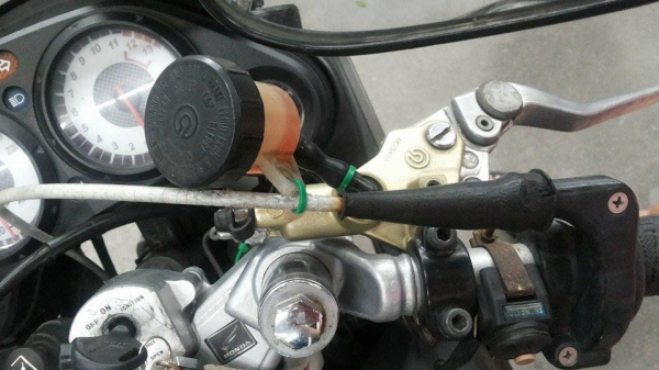 ****ขายcbrปี48 ตัวใหม่ กุญแจ2ชั้น ตามสภาพเครื่องแน่นๆแรงๆ พรบขาดเกิน3ปี