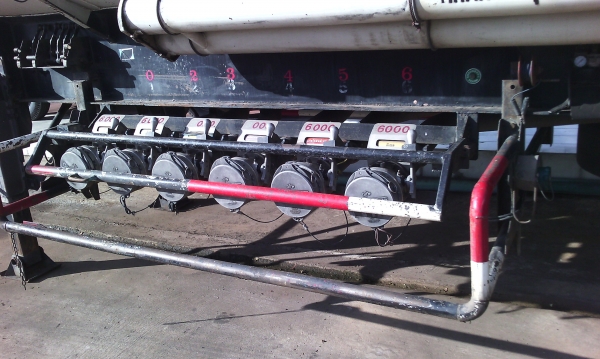 ขายด่วนหางบรรทุกนํ้ามันบรรจุ30000ลิตรมีทะเบืยนพร้อมโอน