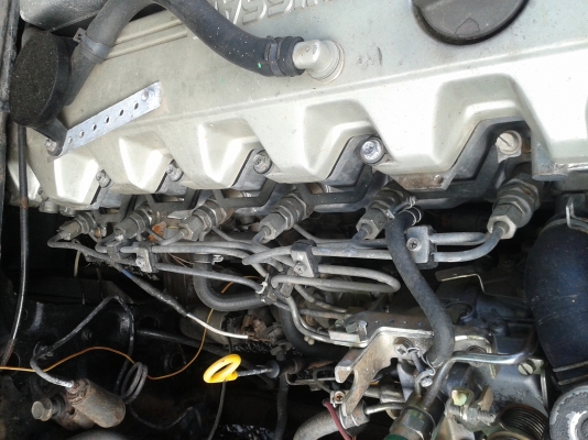 ขายเครื่องรถกะบะ  6 สูบ  RD 28