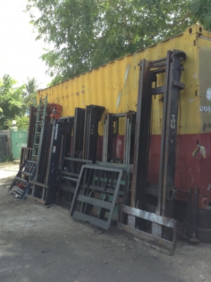 +++ ขายเสาโฟล์คลิฟท์  ขนาด 3 ม. , 4 ม. , 4.5 ม. , 5 ม. , 3 ท่อน , 2 ท่อน , เข้าตู้   ราคา  20,000 - 40,000.- บาทครับ