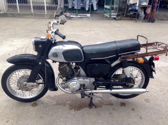 ขายc95 มีทะเบียน พร้อมเอกสารชุดโอน เครื่องดีมาก สภาพสวยๆเดิมๆ ขาดแค่บังโซ่ ขาย 49000 ติดต่อ 0811160919