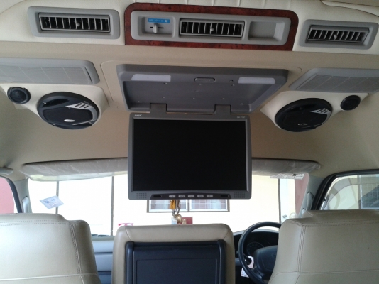 ขายดาว์น COMMUTER 2.7 MT 2012