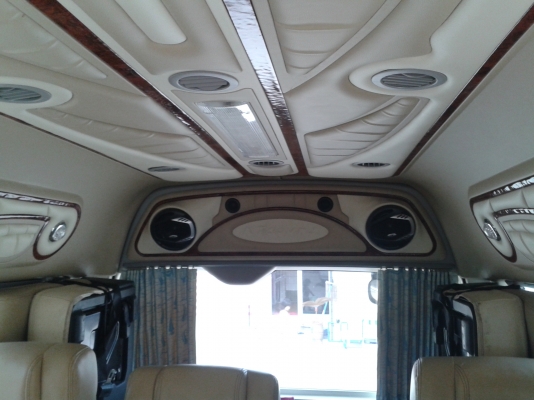 ขายดาว์น COMMUTER 2.7 MT 2012