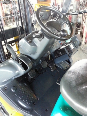 ขาย ฟอล์คลิฟต์ 1.5 ตัน KOMATSU FG15T-18 รถนอกเก่าญี่ปุ่น ขาย ฟอล์คลิฟต์ 1.5 ตัน KOMATSU FG15T-18 รถนอกเก่าญี่ปุ่น